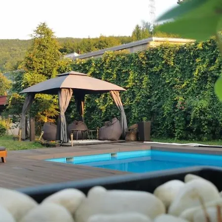 Greenfield * Sarajevo