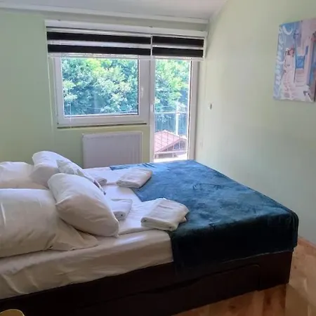 Greenfield * Sarajevo